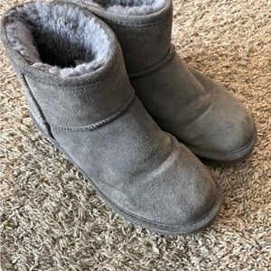 BearPaw Charcoal Suede Ankle Boots